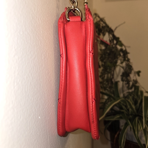 Kate Spade Emerson Place Harbor Leather Crossbody Bag in Hibiscus Red - Picture 4 of 7